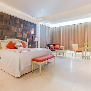 https://encantadora-suite-super-amplia-en-colibri-pdc.tulum-hotels.net