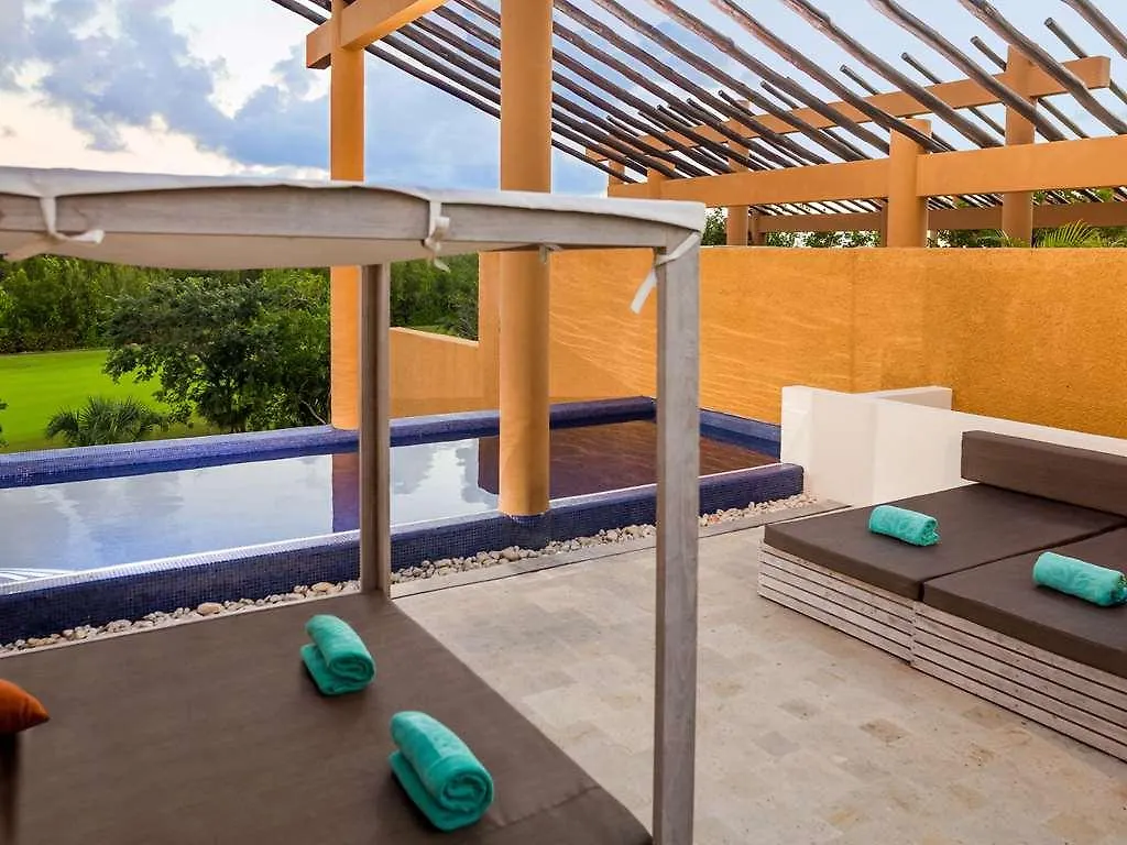 Banyan Tree Mayakoba Playa del Carmen Semesteranläggning (resort)