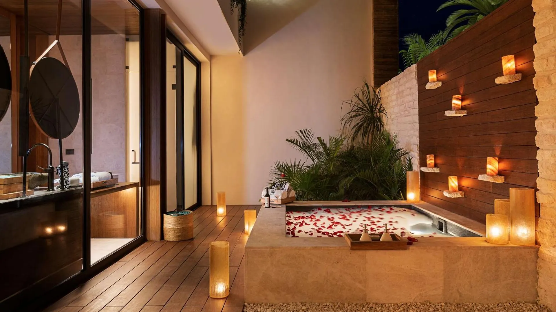 ***** Semesteranläggning (resort) Banyan Tree Mayakoba Playa del Carmen Mexiko