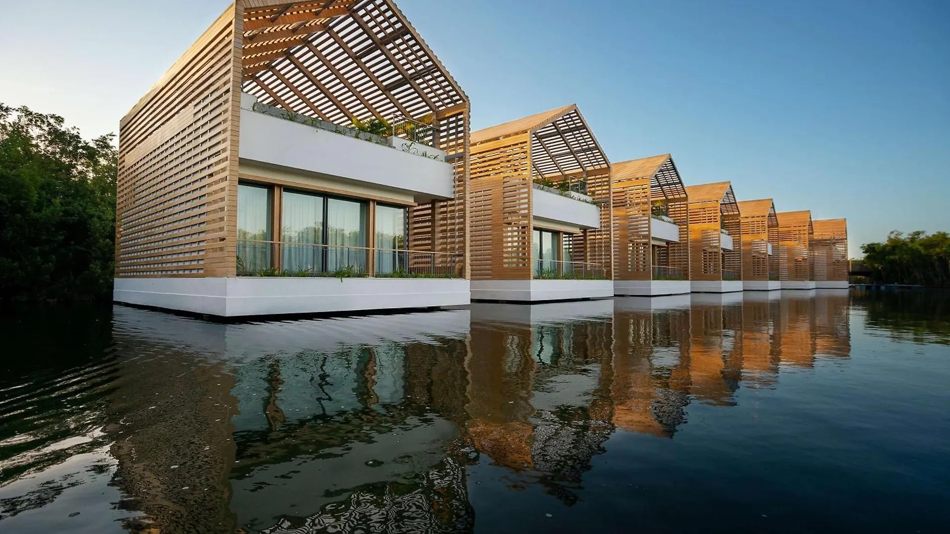 ***** Semesteranläggning (resort) Banyan Tree Mayakoba Playa del Carmen Mexiko